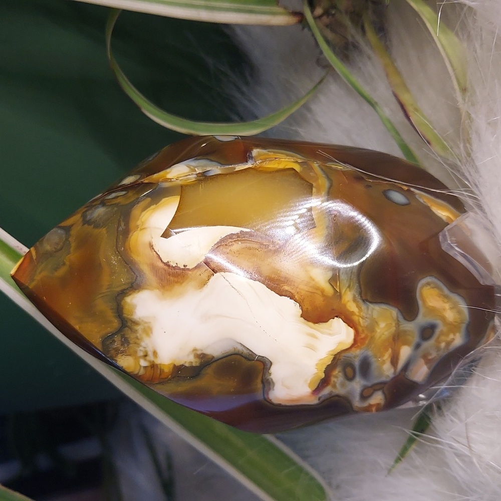 Carnelian Flame Healing Powerful Crystal  Metaphysical Properties